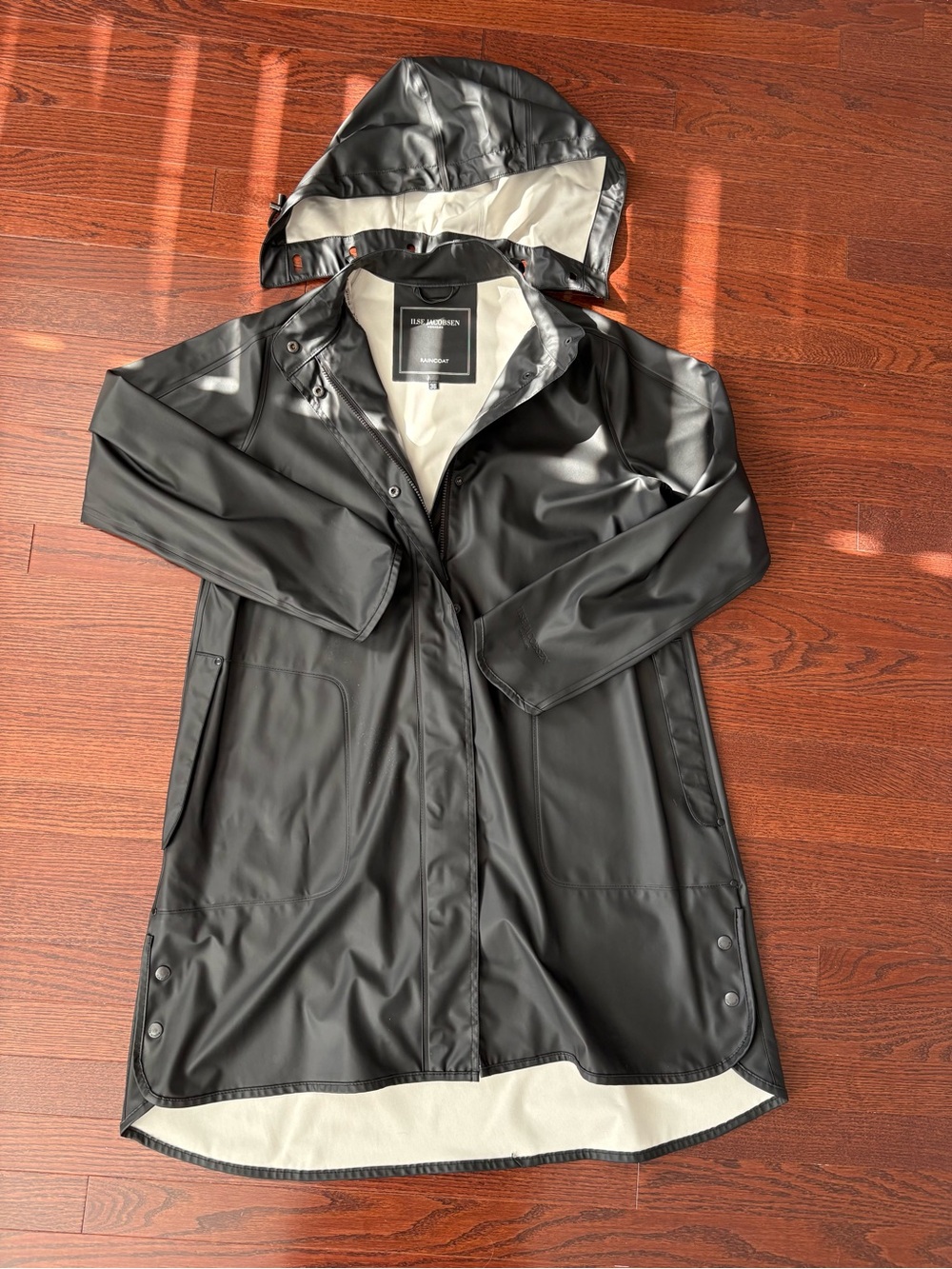 Ilse Jacobsen Black Waterproof Raincoat with removable hood - Women’s EU 36
